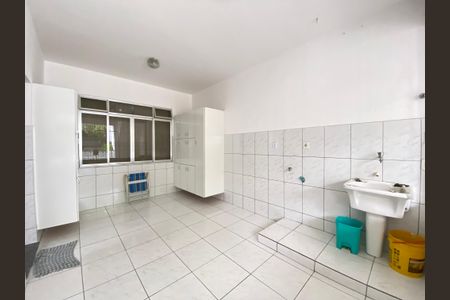 Casa à venda com 284m², 4 quartos e 8 vagasÁrea de Serviço