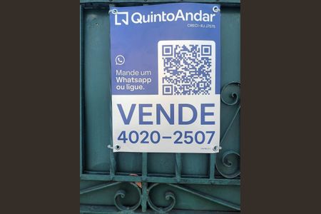 Casa à venda com 200m², 3 quartos e 4 vagasPlaca de Venda