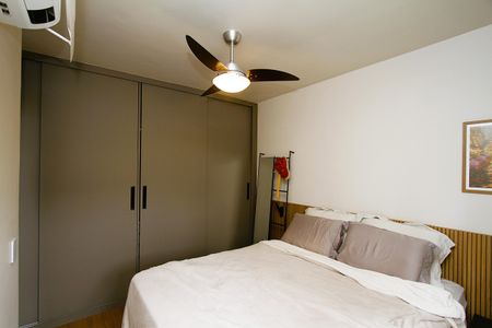 Apartamento à venda com 75m², 3 quartos e 2 vagasSuíte
