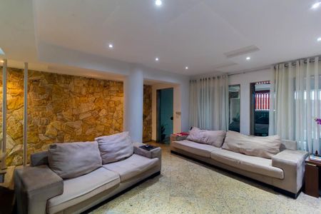 Casa à venda com 3 quartos, 180m² em Jardim Galli, São Paulo