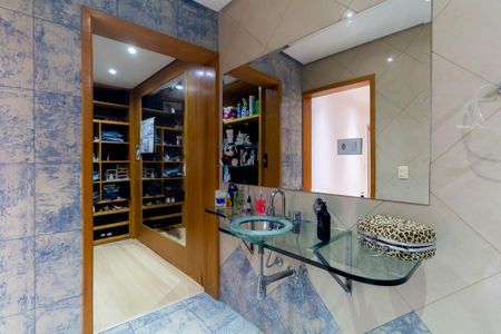 Casa à venda com 180m², 3 quartos e 2 vagas