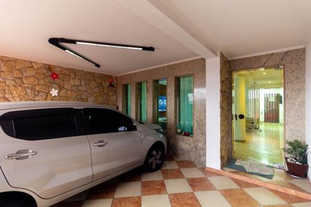 Casa à venda com 180m², 3 quartos e 2 vagas