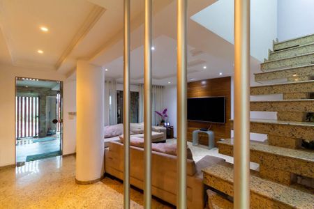 Casa à venda com 180m², 3 quartos e 2 vagas