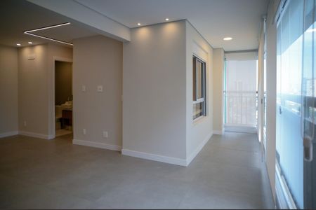 Sala de apartamento à venda com 3 quartos, 72m² em Vila Nair, São Paulo