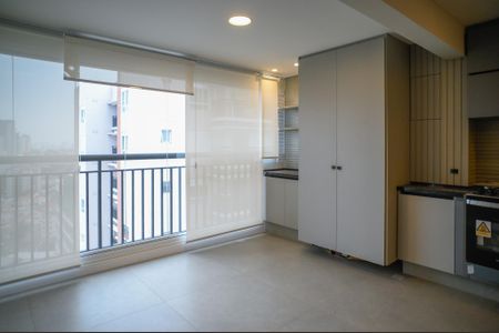 Varanda de apartamento à venda com 3 quartos, 72m² em Vila Nair, São Paulo