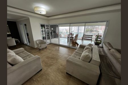 Apartamento à venda com 250m², 3 quartos e 4 vagas Apartamento à venda com 250m², 3 quartos e 4 vagasSala