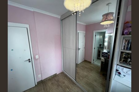 Apartamento à venda com 250m², 3 quartos e 4 vagas Apartamento à venda com 250m², 3 quartos e 4 vagasSuíte 2