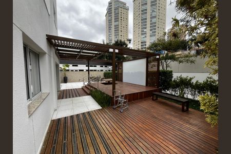 Apartamento à venda com 250m², 3 quartos e 4 vagas Apartamento à venda com 250m², 3 quartos e 4 vagasÁrea externa