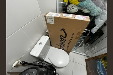 Apartamento à venda com 250m², 3 quartos e 4 vagas Apartamento à venda com 250m², 3 quartos e 4 vagasBanheiro da Suíte 1/Closet