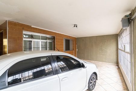 Casa à venda com 175m², 3 quartos e 2 vagas Casa à venda com 175m², 3 quartos e 2 vagasGaragem