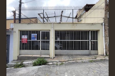 Casa à venda com 175m², 3 quartos e 2 vagas Casa à venda com 175m², 3 quartos e 2 vagasFachada+Placa