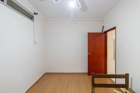 Casa à venda com 175m², 3 quartos e 2 vagas Casa à venda com 175m², 3 quartos e 2 vagasQuarto 2