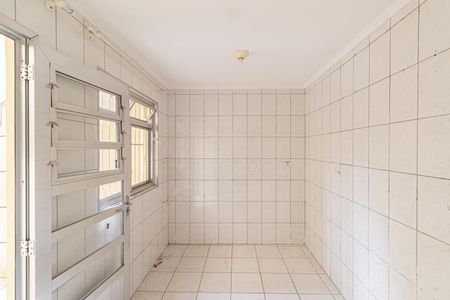 Casa à venda com 175m², 3 quartos e 2 vagas Casa à venda com 175m², 3 quartos e 2 vagasQuarto de Serviço