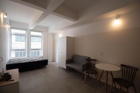 Studio de kitnet/studio para alugar com 1 quarto, 26m² em República, São Paulo