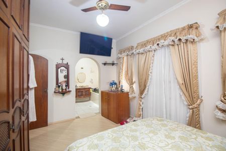 Casa à venda com 400m², 3 quartos e 6 vagas Casa à venda com 400m², 3 quartos e 6 vagasSuíte 2