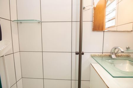 Casa à venda com 400m², 3 quartos e 6 vagas Casa à venda com 400m², 3 quartos e 6 vagasBanheiro da Suíte 1