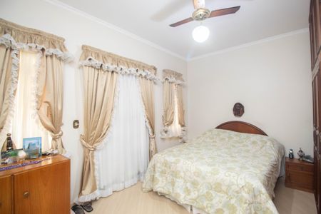 Casa à venda com 400m², 3 quartos e 6 vagas Casa à venda com 400m², 3 quartos e 6 vagasSuíte 2