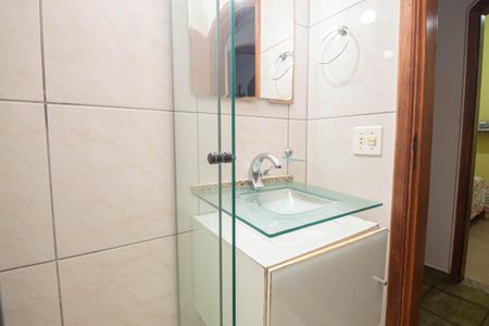 Casa à venda com 400m², 3 quartos e 6 vagas Casa à venda com 400m², 3 quartos e 6 vagasBanheiro