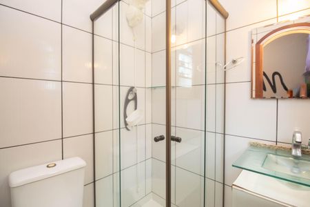 Casa à venda com 400m², 3 quartos e 6 vagas Casa à venda com 400m², 3 quartos e 6 vagasBanheiro da Suíte 1