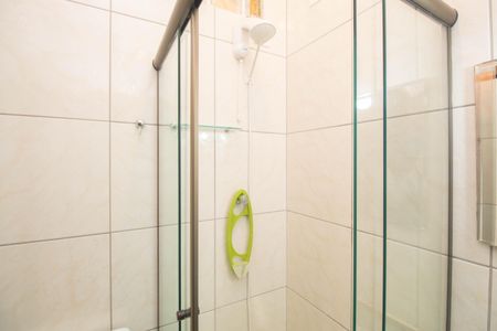 Casa à venda com 400m², 3 quartos e 6 vagas Casa à venda com 400m², 3 quartos e 6 vagasBanheiro