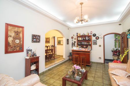 Casa à venda com 400m², 3 quartos e 6 vagas Casa à venda com 400m², 3 quartos e 6 vagasSala 2