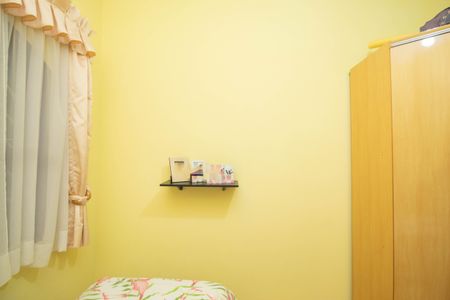 Casa à venda com 400m², 3 quartos e 6 vagas Casa à venda com 400m², 3 quartos e 6 vagasQuarto