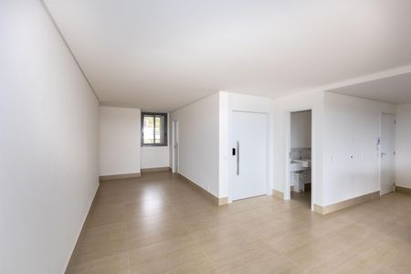 Apartamento à venda com 239m², 4 quartos e 4 vagas Apartamento à venda com 239m², 4 quartos e 4 vagasSala 2