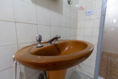 Casa para alugar com 90m², 2 quartos e sem vagaBanheiro Social