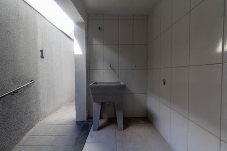 Casa para alugar com 90m², 2 quartos e sem vagaÁrea de Serviço