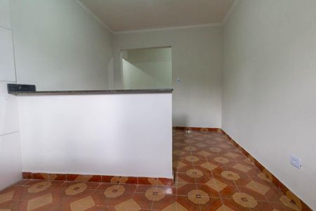 Casa para alugar com 90m², 2 quartos e sem vagaSala e Cozinha