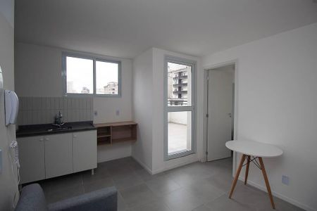 Apartamento para alugar com 87m², 2 quartos e sem vaga Apartamento para alugar com 87m², 2 quartos e sem vagaSala/Cozinha