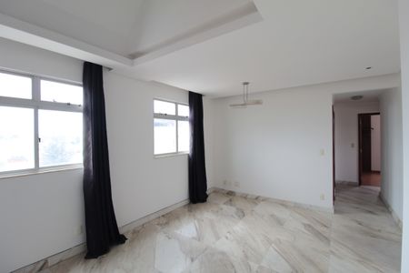 Apartamento à venda com 180m², 3 quartos e 2 vagasSala