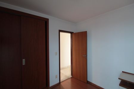 Apartamento à venda com 180m², 3 quartos e 2 vagasQuarto 1