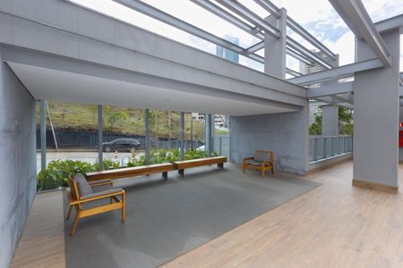 Apartamento à venda com 239m², 4 quartos e 4 vagas Apartamento à venda com 239m², 4 quartos e 4 vagasÁrea comum - Recepção do Condomínio