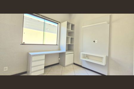 Quarto 2 de casa à venda com 3 quartos, 199m² em Bela Vista, Lagoa Santa