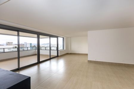 Apartamento à venda com 238m², 4 quartos e 4 vagasSala 1