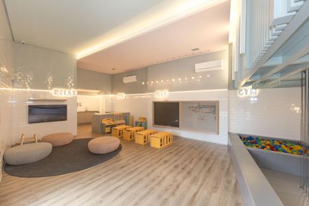 Apartamento à venda com 238m², 4 quartos e 4 vagasÁrea comum - Brinquedoteca