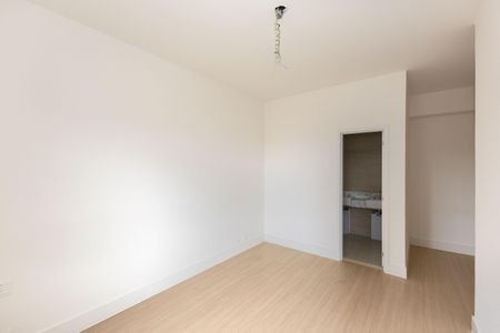 Apartamento à venda com 238m², 4 quartos e 4 vagasSuíte 2