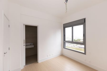 Apartamento à venda com 238m², 4 quartos e 4 vagasSuíte 3