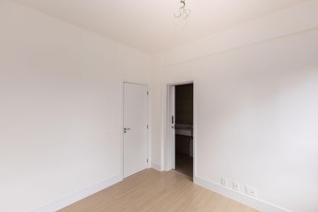 Apartamento à venda com 238m², 4 quartos e 4 vagasSuíte 3