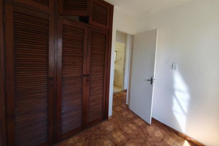 Apartamento à venda com 73m², 3 quartos e 1 vagaQuarto 2