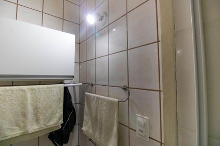 Casa à venda com 225m², 4 quartos e 1 vaga Casa à venda com 225m², 4 quartos e 1 vagaCasa 1 - Banheiro da Suíte