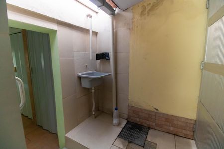 Casa à venda com 225m², 4 quartos e 1 vaga Casa à venda com 225m², 4 quartos e 1 vagaÁrea Externa