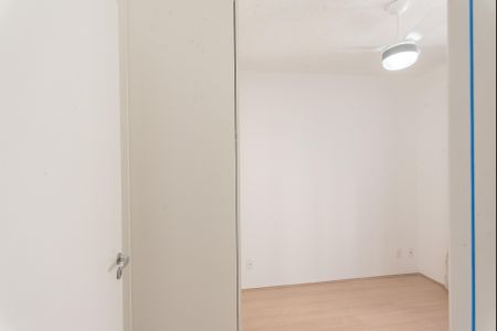 Quarto 2 de apartamento para alugar com 2 quartos, 45m² em Residencial Parque da Fazenda, Campinas