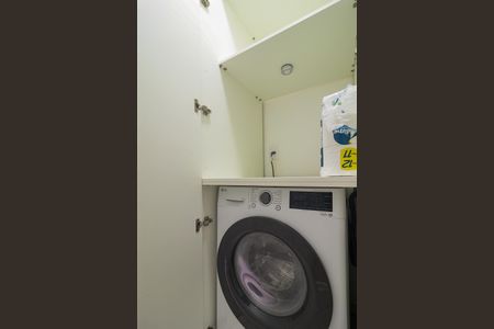 Apartamento à venda com 39m², 2 quartos e 1 vaga Apartamento à venda com 39m², 2 quartos e 1 vagaÁrea de Serviço