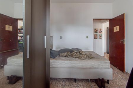 Casa à venda com 100m², 1 quarto e 6 vagasQuarto