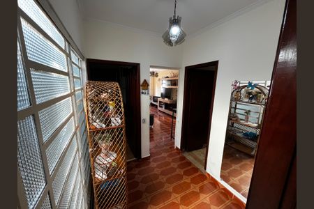 Casa à venda com 190m², 5 quartos e 2 vagas Casa à venda com 190m², 5 quartos e 2 vagasCopa