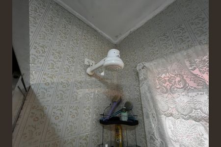 Casa à venda com 190m², 5 quartos e 2 vagas Casa à venda com 190m², 5 quartos e 2 vagasBanheiro Social