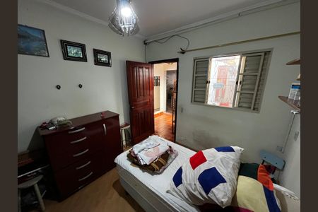 Casa à venda com 190m², 5 quartos e 2 vagas Casa à venda com 190m², 5 quartos e 2 vagasQuarto 2