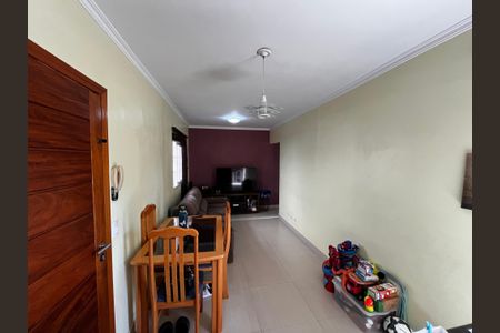 Casa à venda com 190m², 5 quartos e 2 vagas Casa à venda com 190m², 5 quartos e 2 vagasSala 2